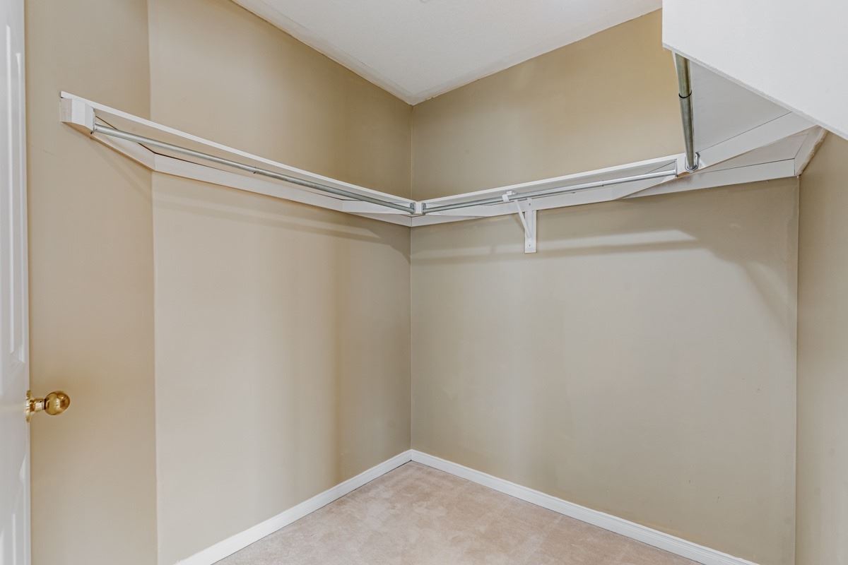Listing E5973829 - Large Photo # 19
