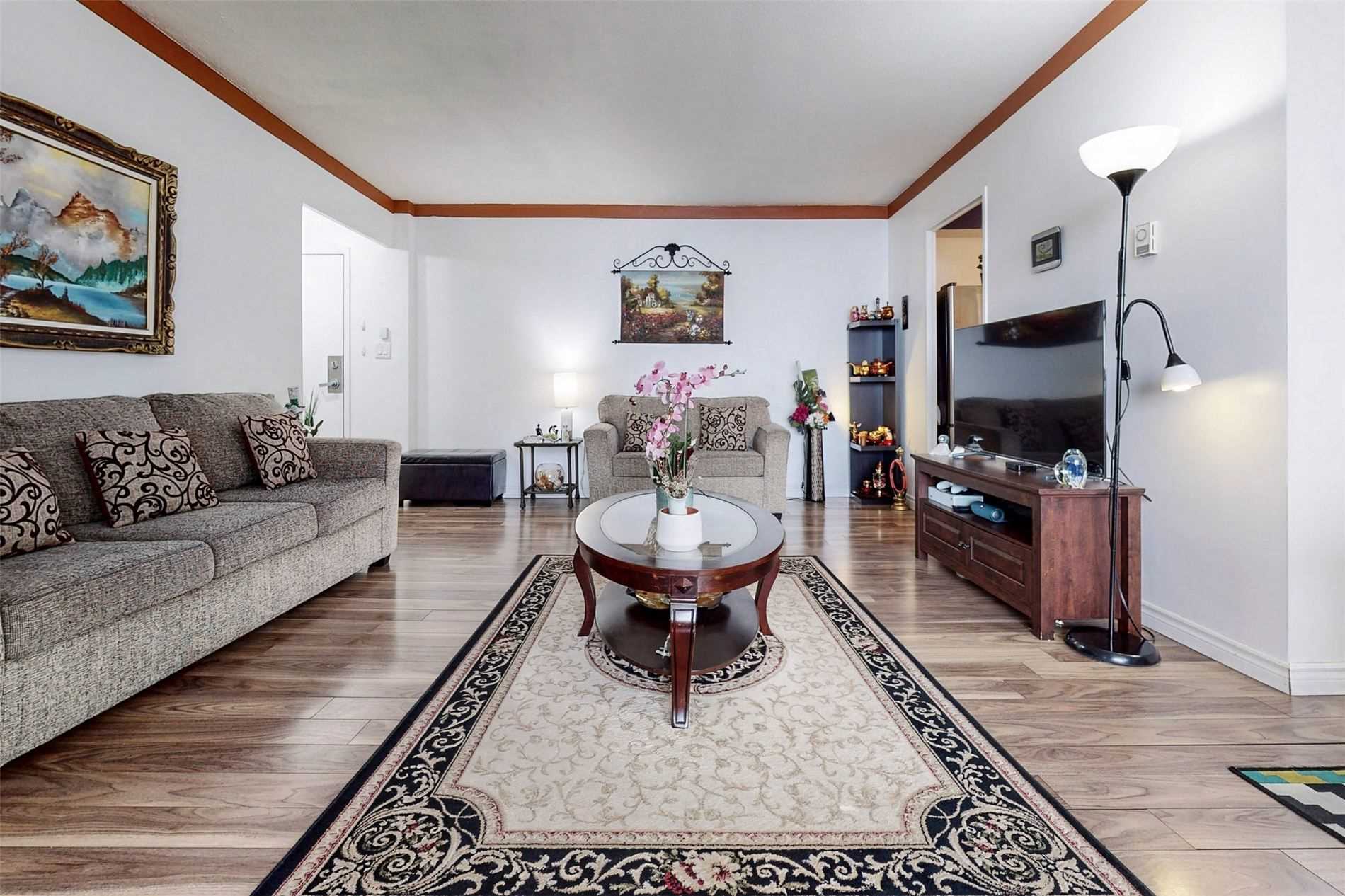 Listing E5973875 - Large Photo # 4