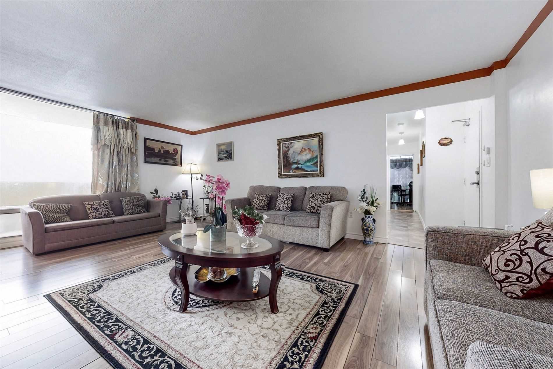 Listing E5973875 - Large Photo # 2
