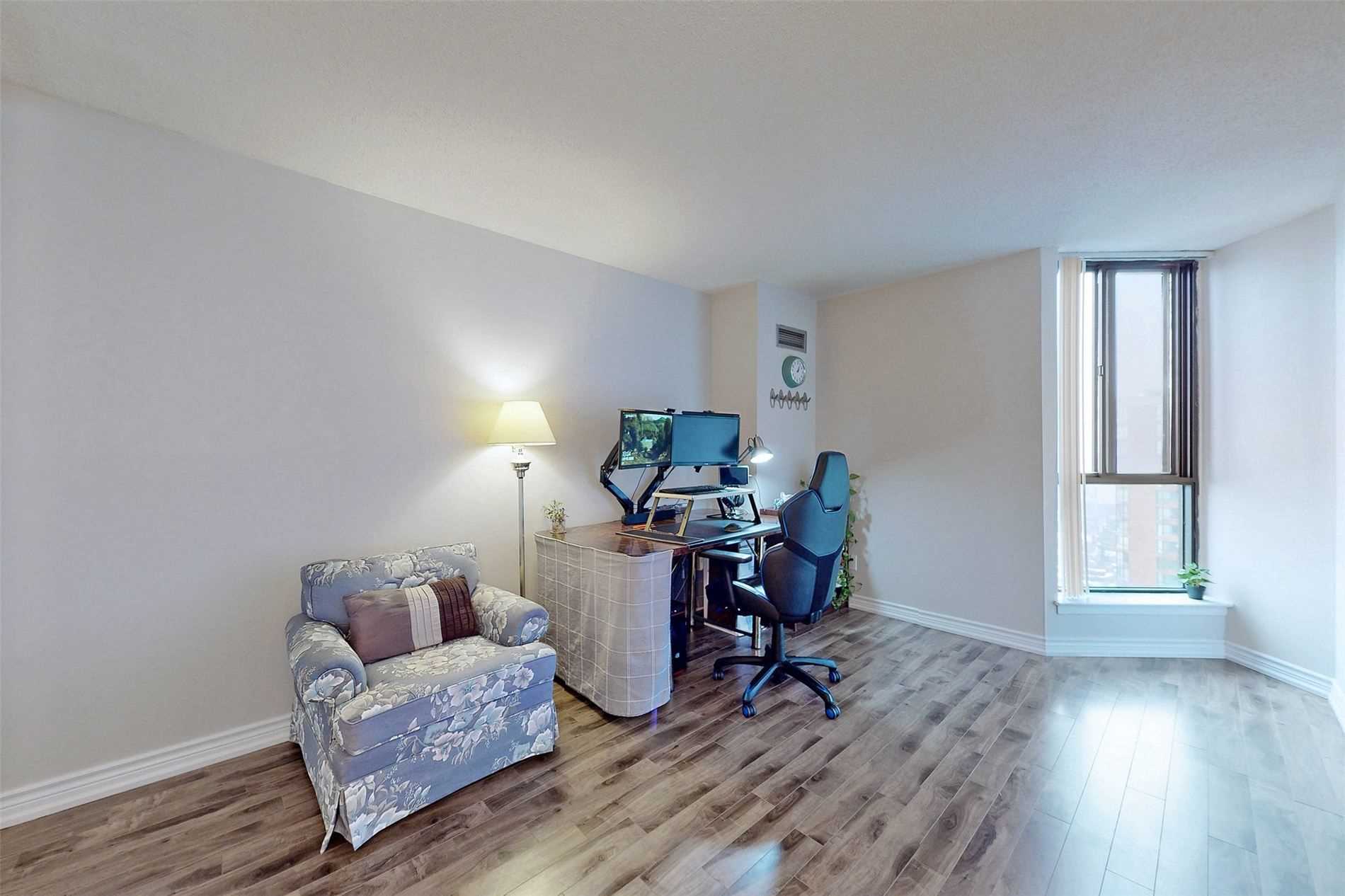 Listing E5973907 - Large Photo # 28