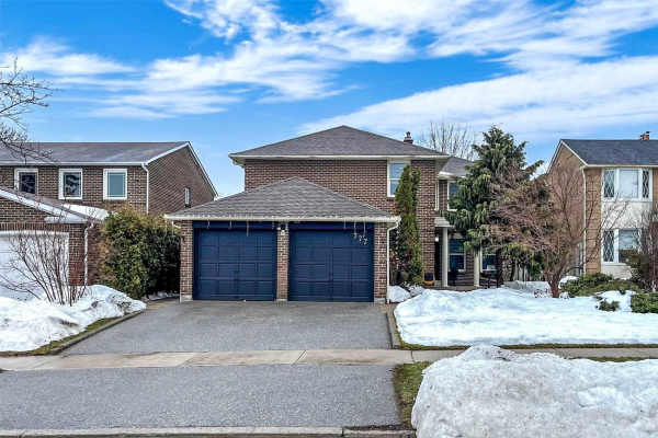 777 Aspen Rd, Pickering