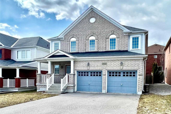 1842 Esterbrook Dr, Oshawa