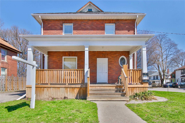 201 Albert St, Oshawa