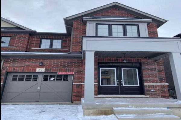 51 Closson Dr, Whitby