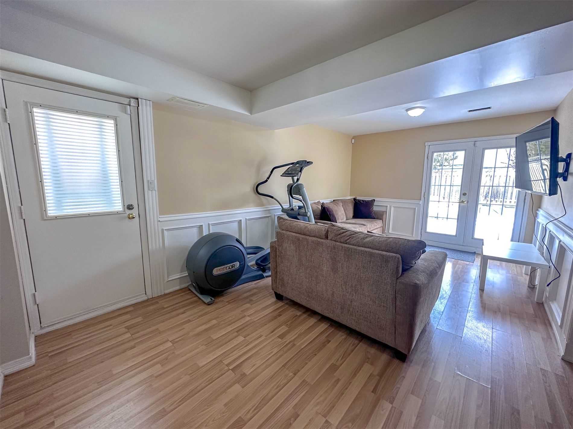 113 Bassett Boulevard