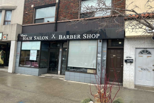 702 Danforth Ave, Toronto