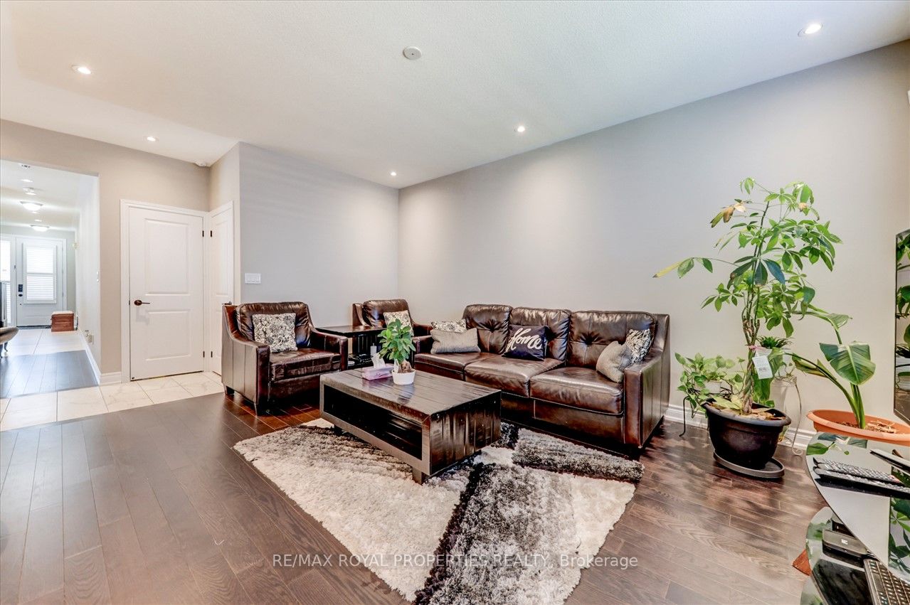 Listing E5975968 - Large Photo # 16