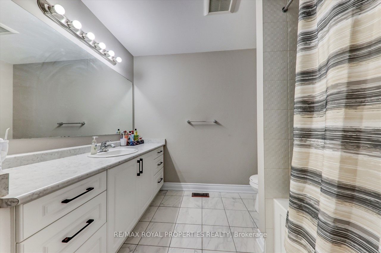 Listing E5975968 - Large Photo # 27
