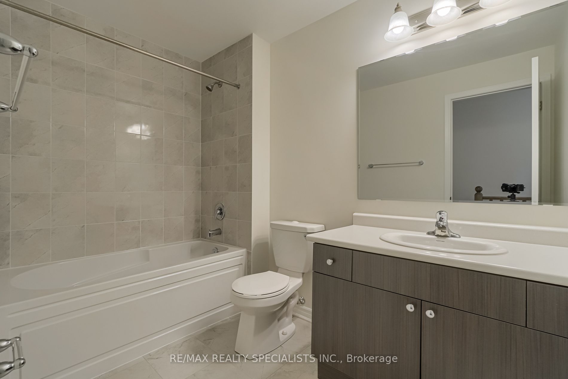 1148 Dragonfly Avenue, #104