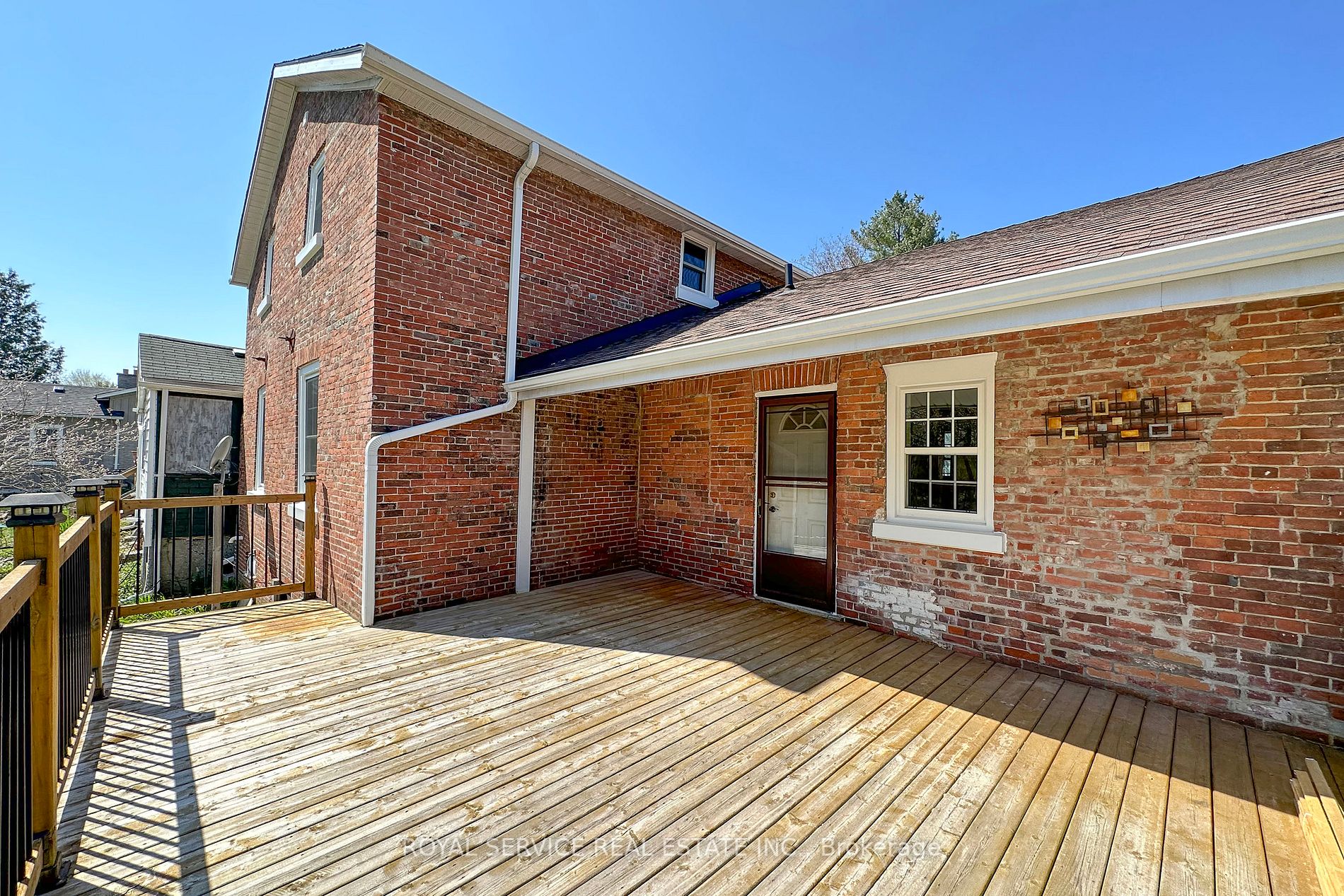 Listing E5977004 - Large Photo # 5