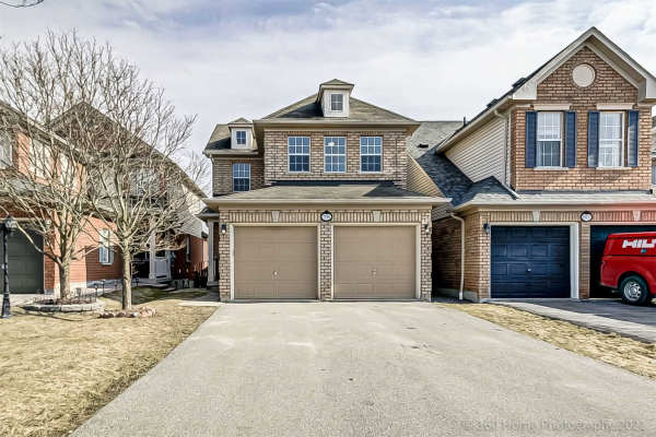 78 Shenandoah Dr, Whitby