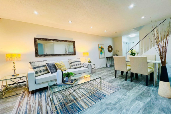 100 Mornelle Crt, Toronto