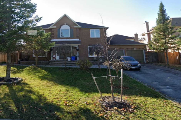 36 Simms Dr, Ajax