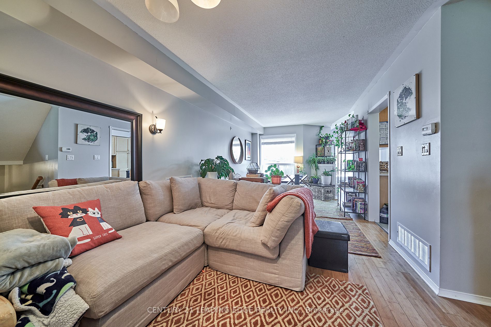 Listing E5978232 - Large Photo # 3