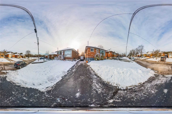 381 Conant St, Oshawa