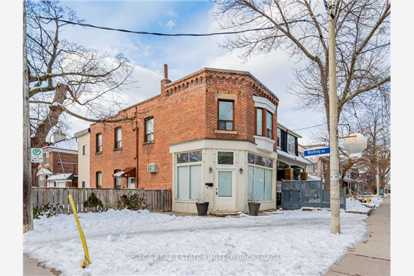 112 Hampton Ave, Toronto