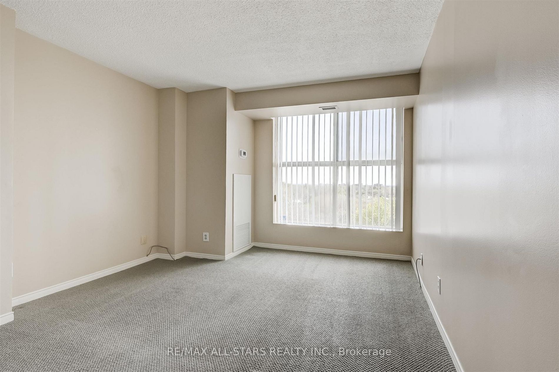 90 Dale Avenue #502