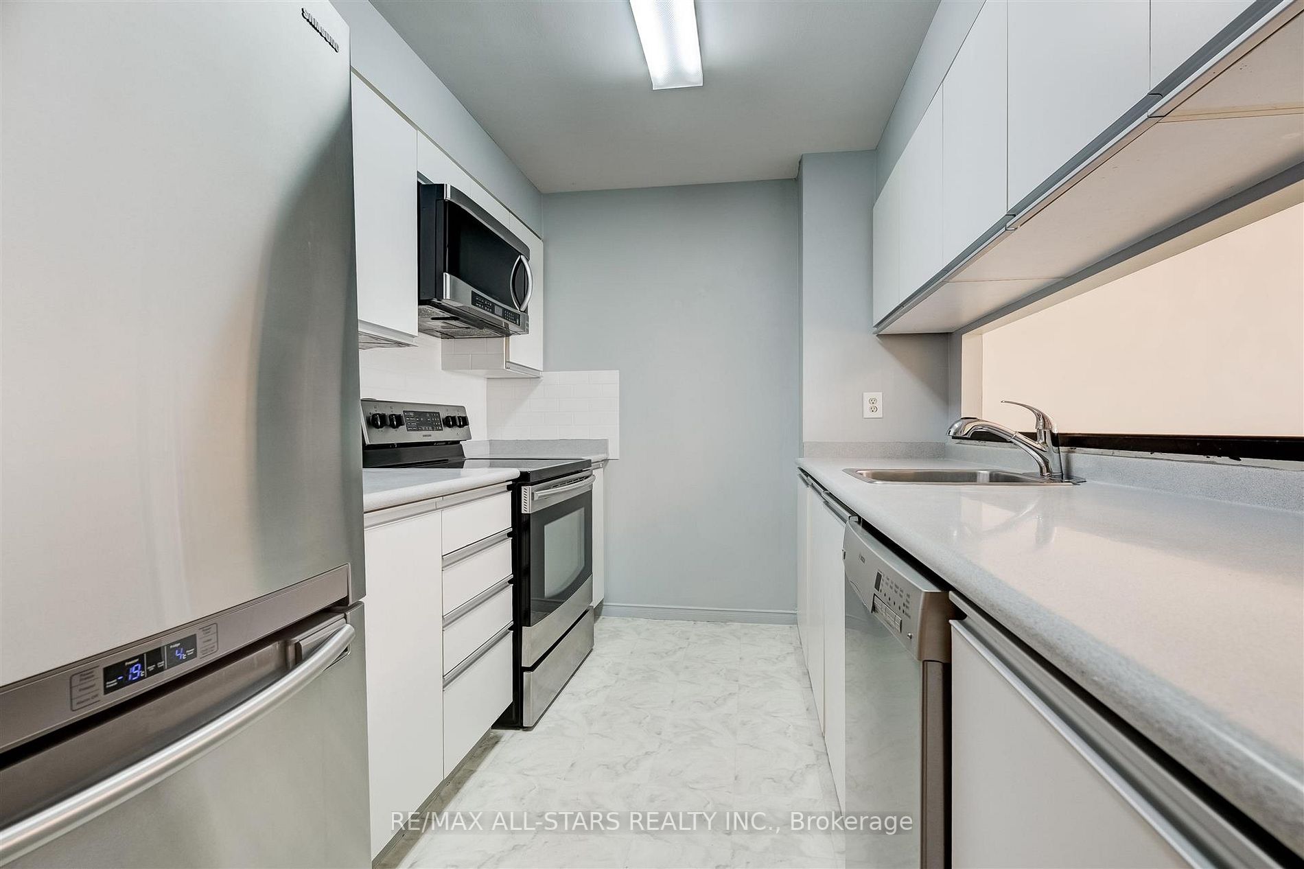 90 Dale Avenue #502