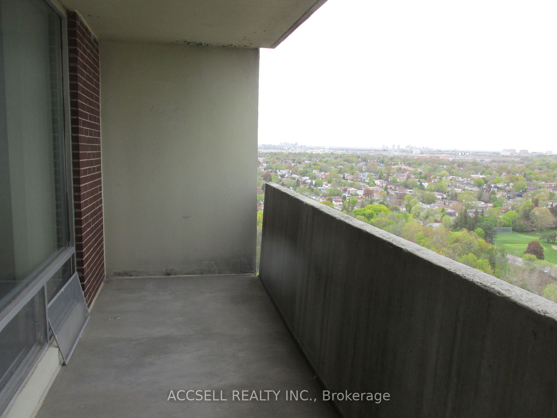 Listing E5979500 - Large Photo # 15