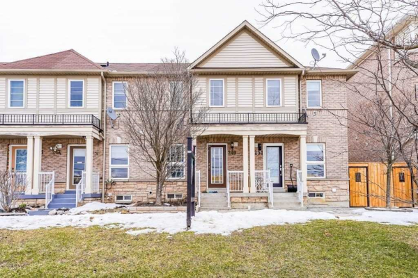249 Monarch Ave, Ajax