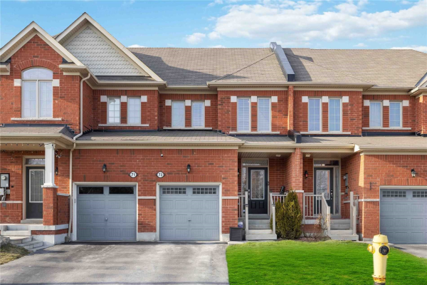 73 Chant Cres, Ajax