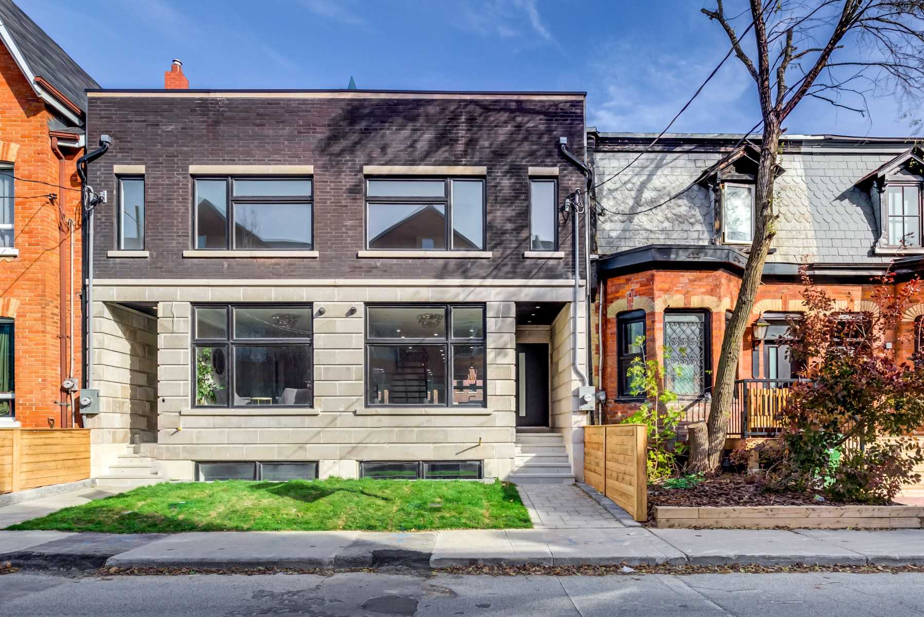 35 Hamilton St
