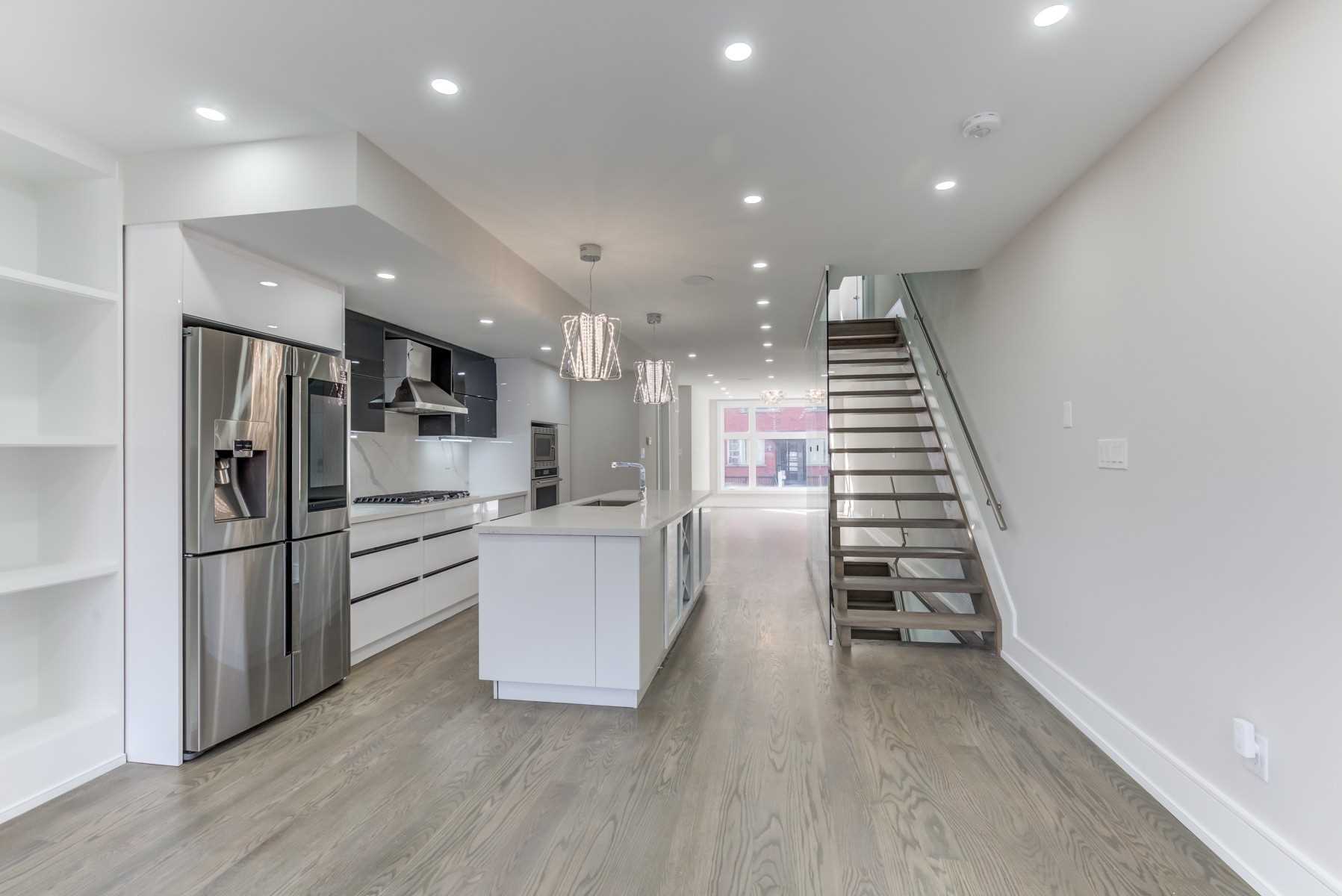 35 Hamilton St