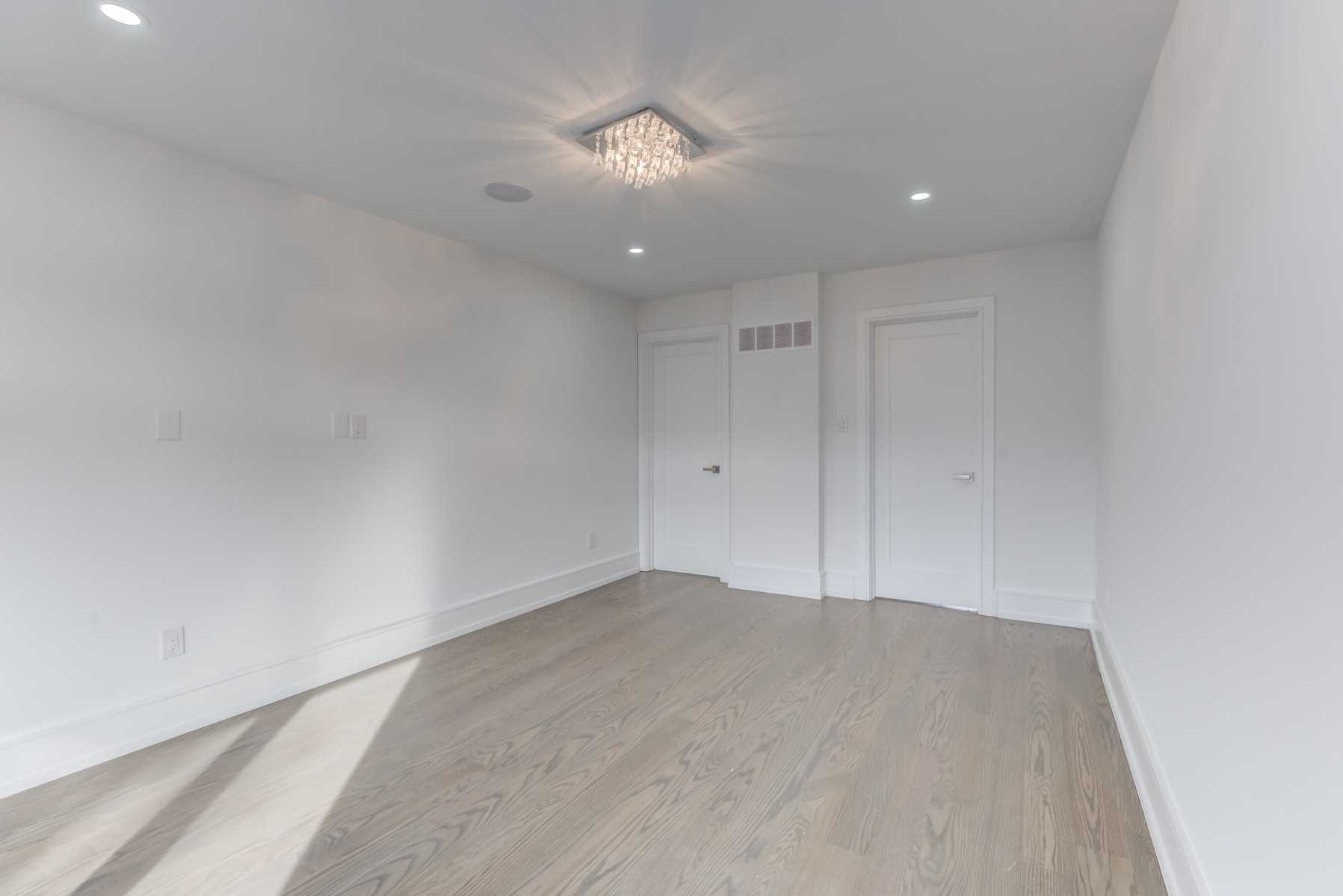 35 Hamilton St
