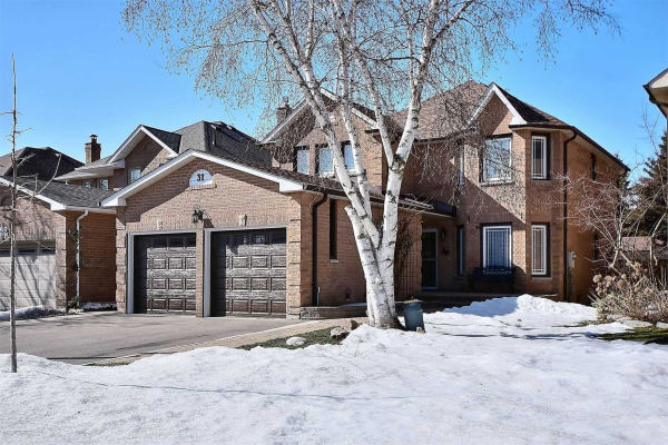 31 Fothergill Crt, Whitby