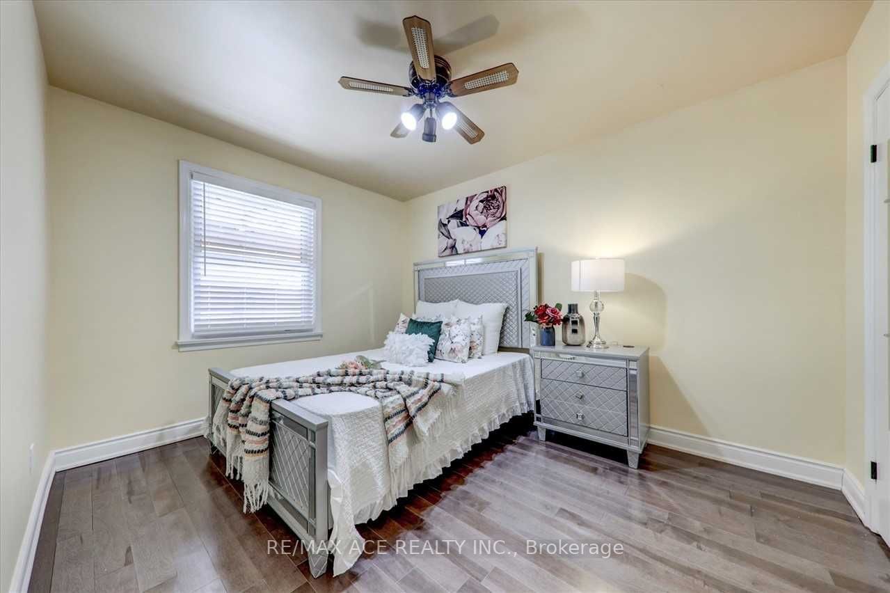 31 Benlight Crescent
