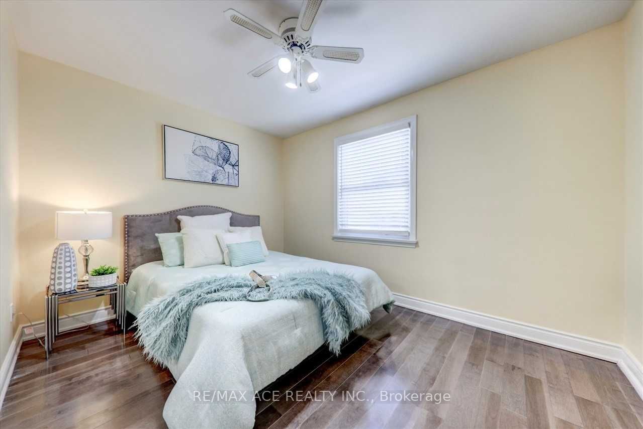 31 Benlight Crescent