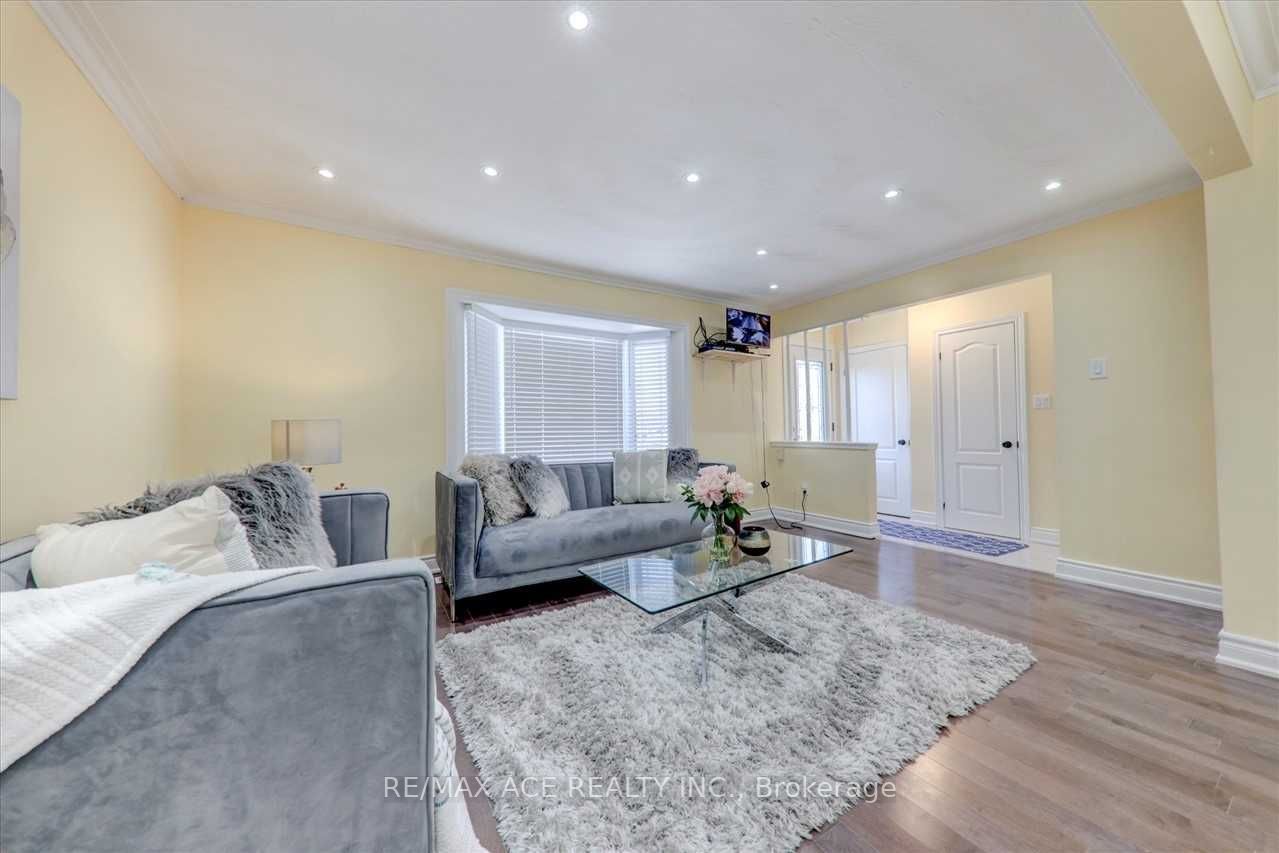 31 Benlight Crescent