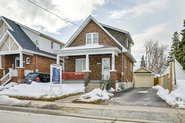 213 Olive Ave, Oshawa