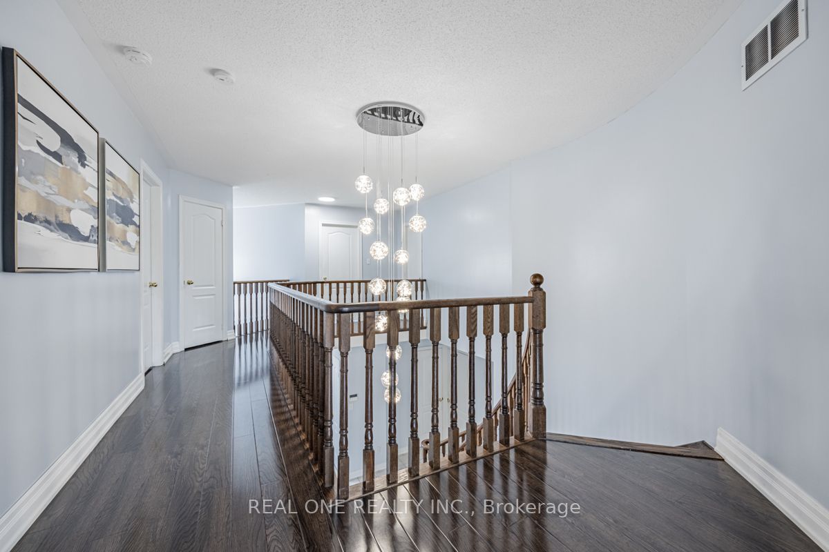 Listing E5982352 - Large Photo # 23