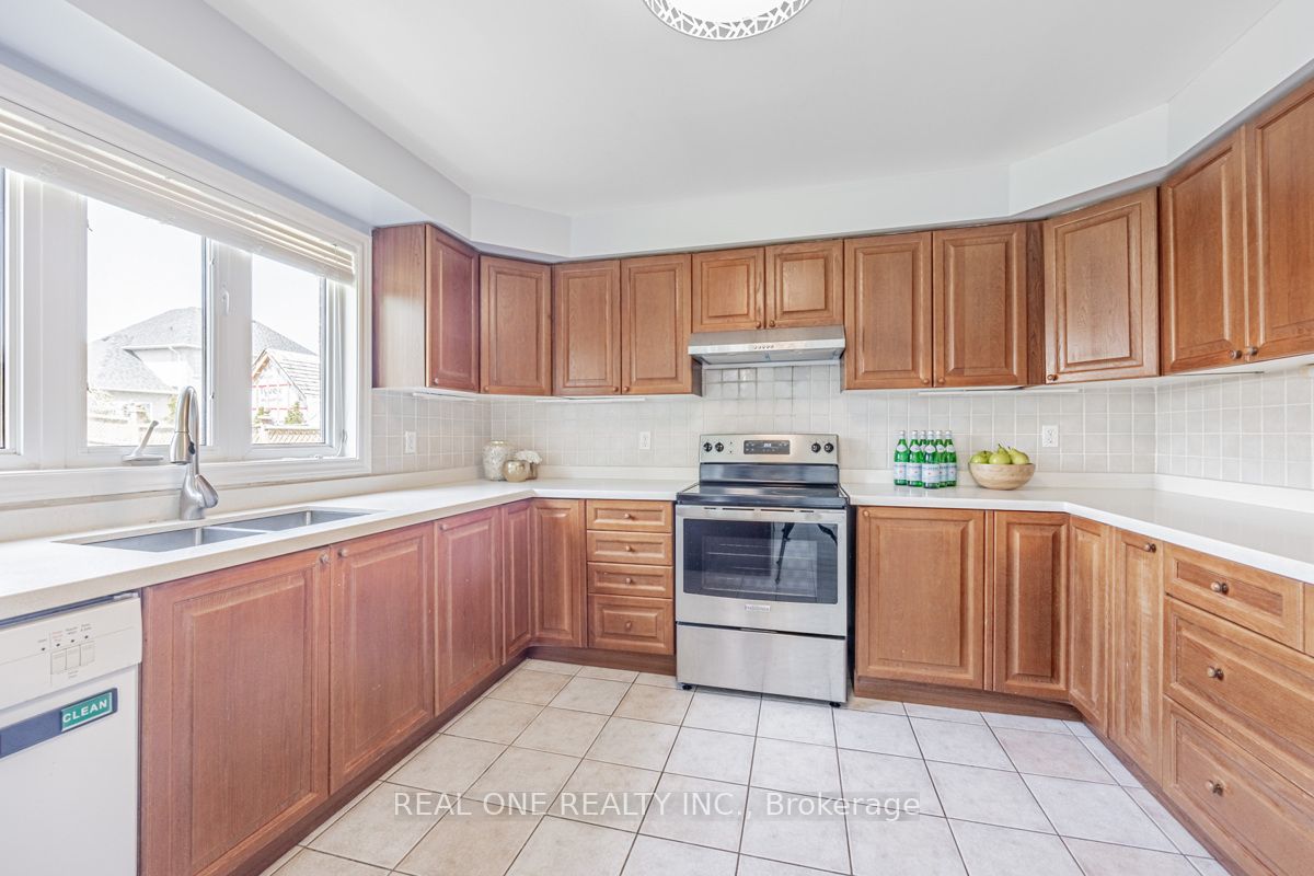 Listing E5982352 - Large Photo # 18