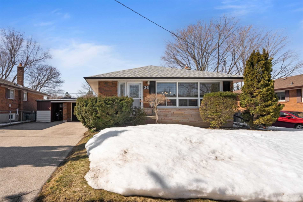34 Durrington Cres, Toronto