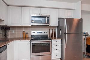 1255 Bayly St, #901