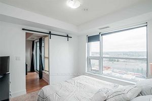 1255 Bayly St, #901