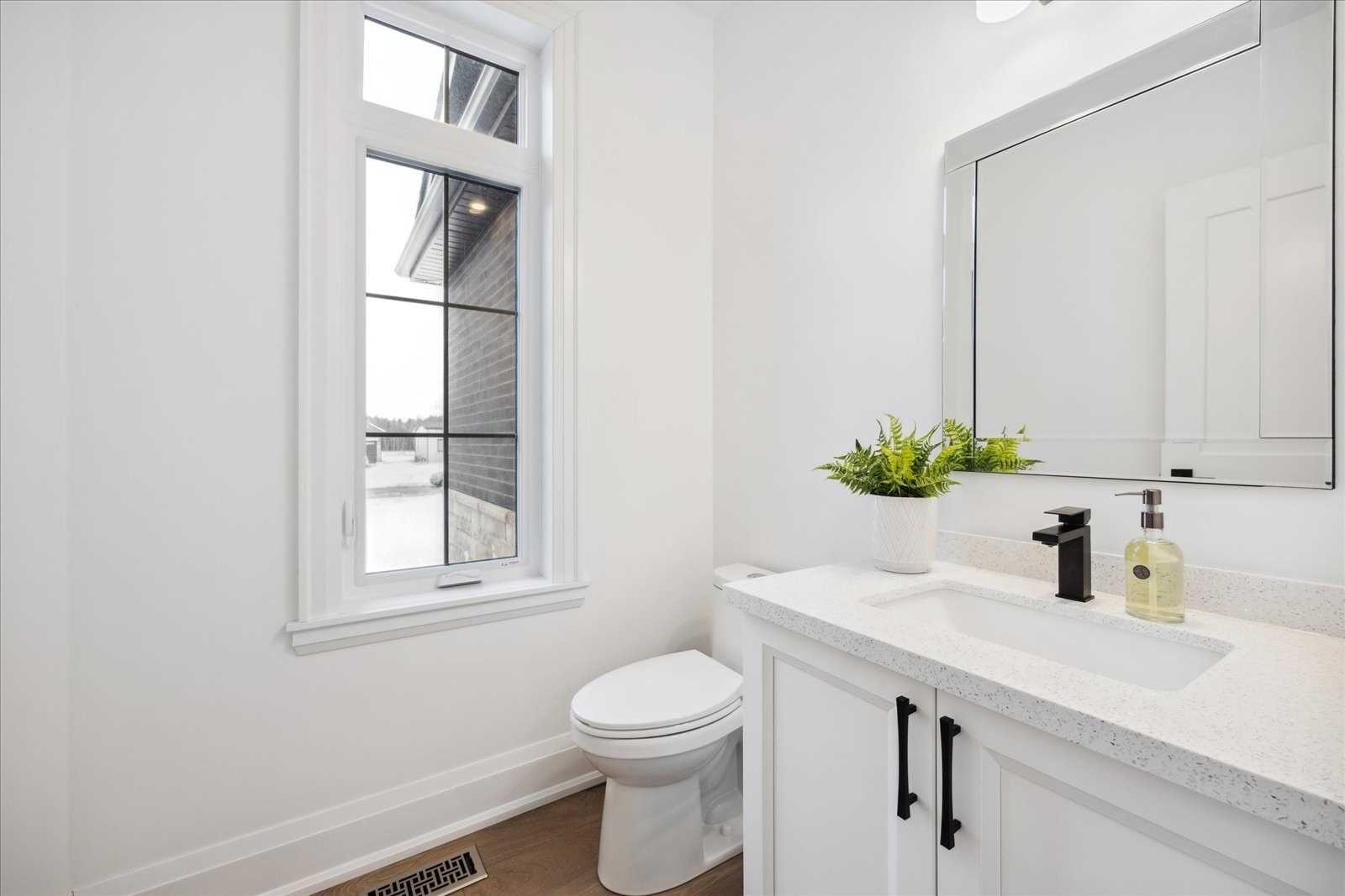 46 Charles Tilley Cres