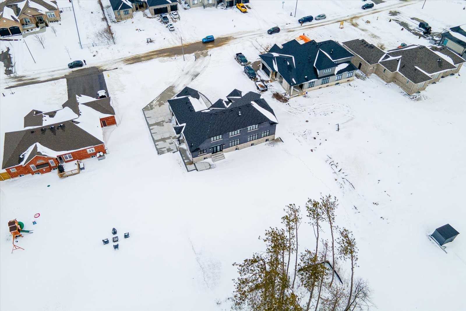 46 Charles Tilley Cres