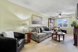 14 Greenfield Crescent