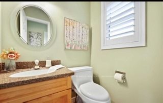 14 Greenfield Crescent