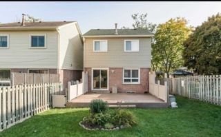 14 Greenfield Crescent