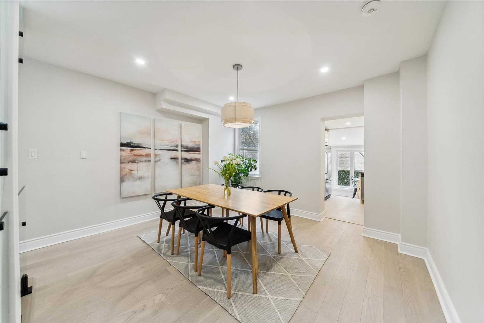 3 Lockwood Rd