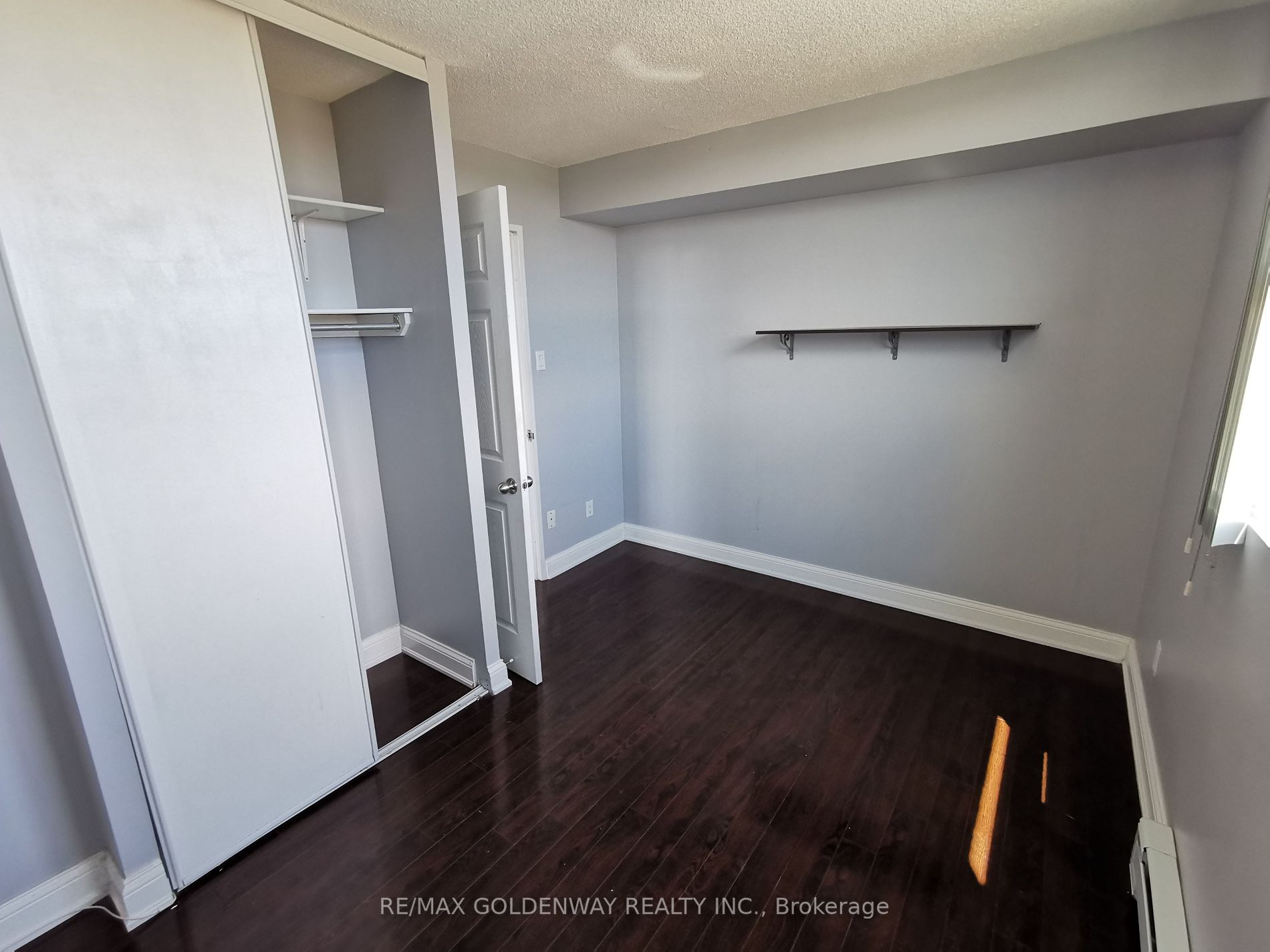 Listing E5987344 - Large Photo # 24