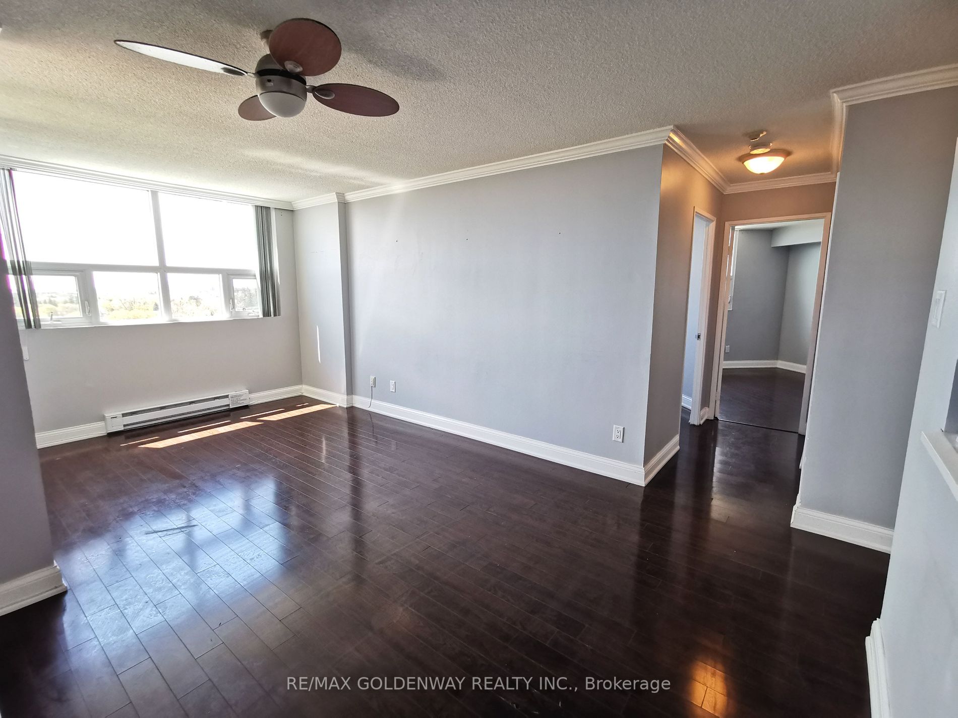 Listing E5987344 - Large Photo # 3