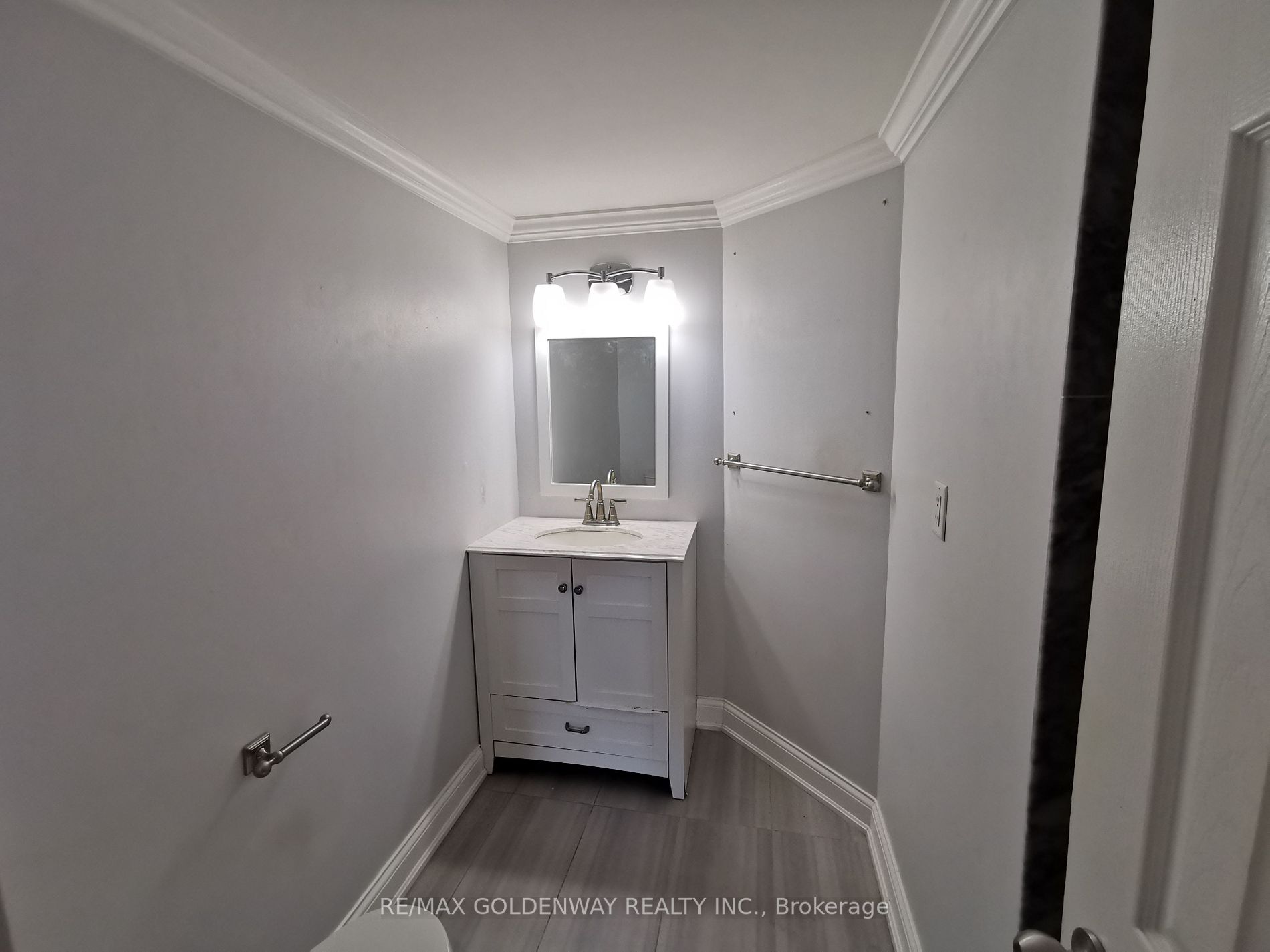 Listing E5987344 - Large Photo # 13