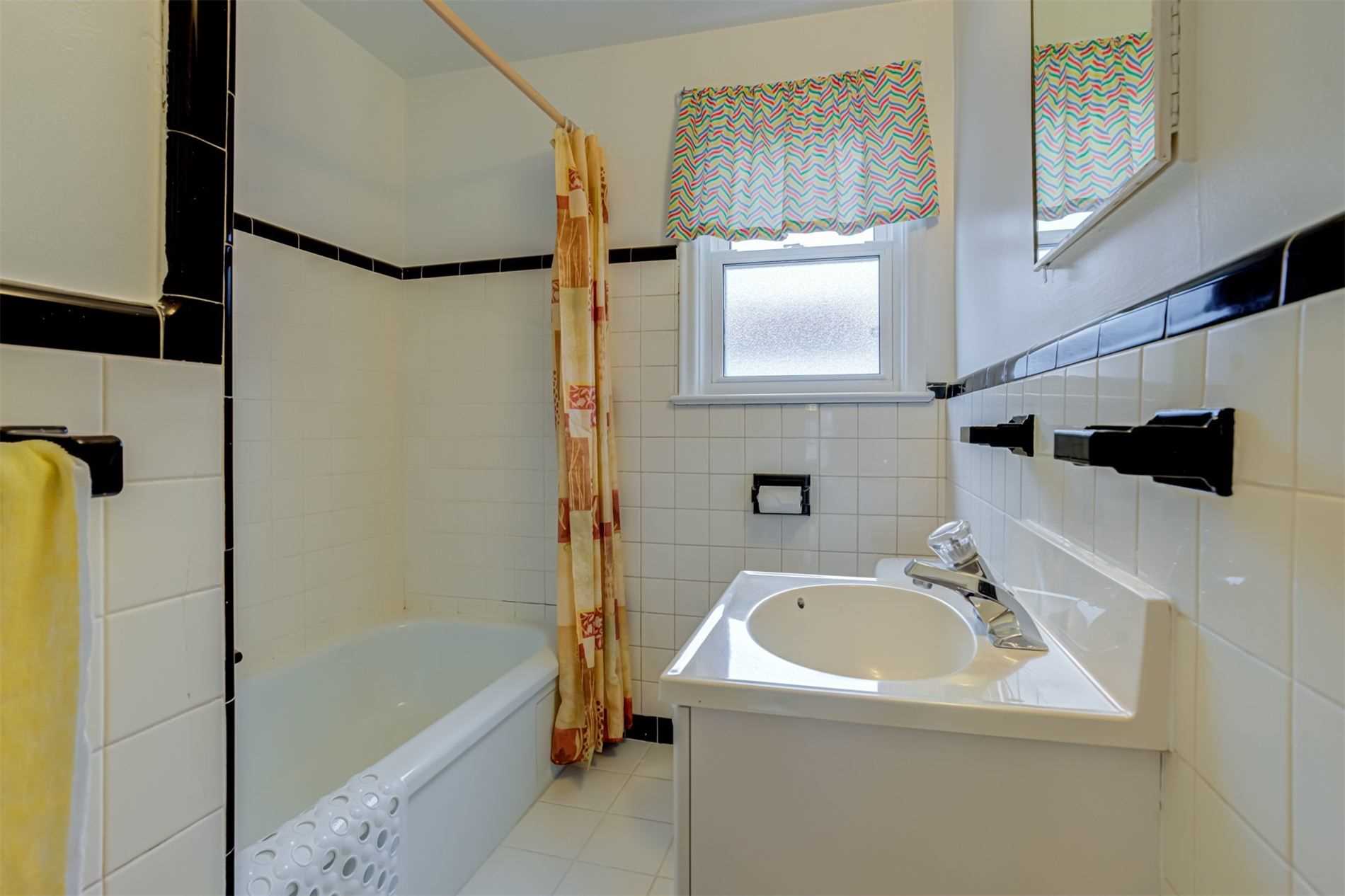 Listing E5987387 - Large Photo # 29