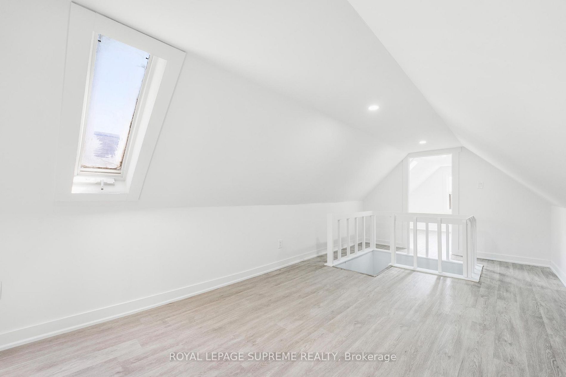 Listing E5987468 - Large Photo # 34