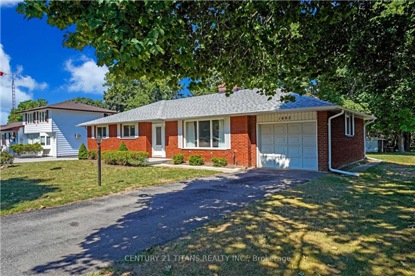 1602 Hwy 2 N, Clarington